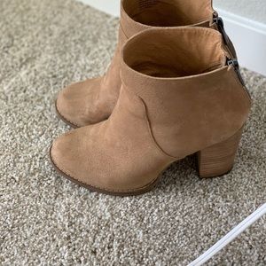 Tan Suede Wedge Boots!